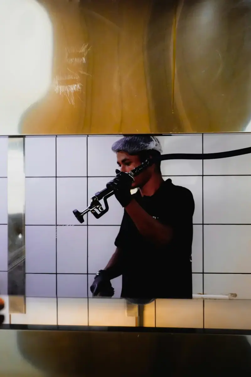 7 práticas essenciais de higienização em cozinhas industriais
